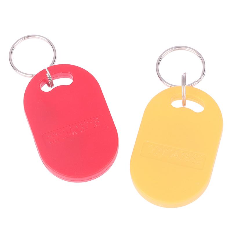 Двойной чип Частота RFID 125 кГц T5577 13,56 МГц Изменяемый Записываемый IC+ID Перезаписываемый Композитный Ключевые метки Брелок