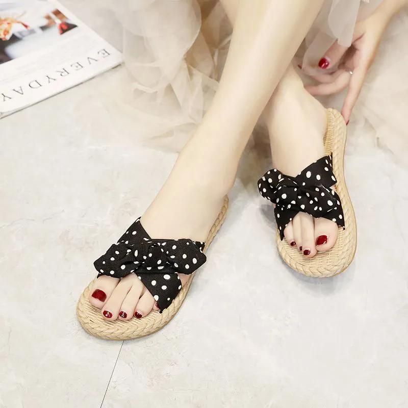 Женские тапочки, корейские домашние банные тапочки, летние сандалии, тапочки, модная пляжная обувь на плоской подошве с волнистой точкой