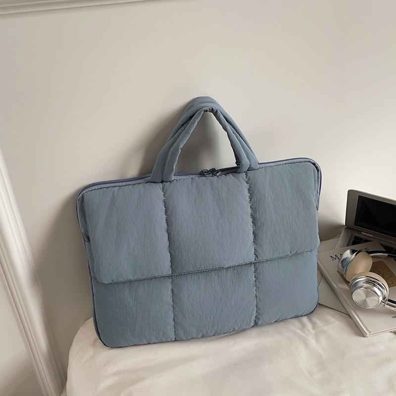 Осень и зима новая пуховая сумка-мессенджер для поездок на работу, повседневная хлопковая сумка большой вместимости, нишевый дизайн, модная портативная сумка-тоут