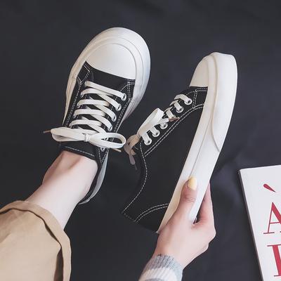 Холщовые туфли женские милый стиль на толстой подошве универсальные уродливо-милые с большой головой студенческие низкие кеды новые маленькие белые туфли