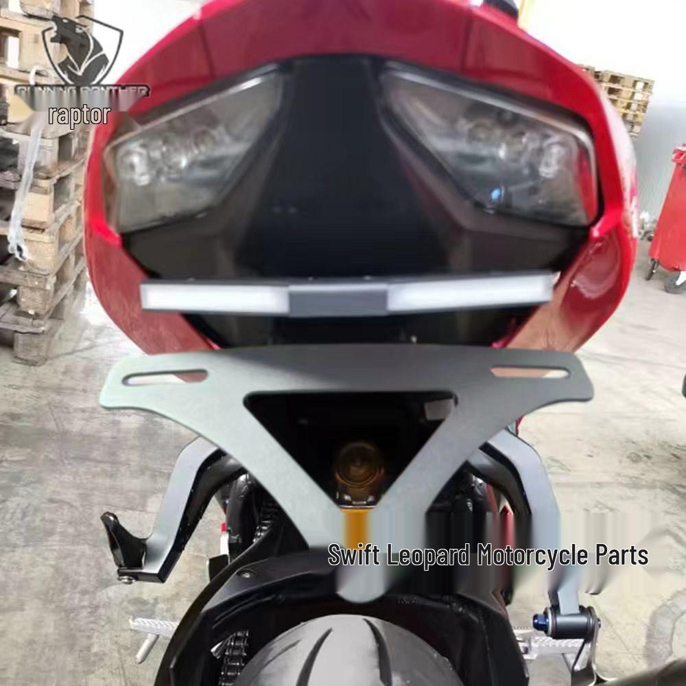 Короткий держатель номерного знака Honda CBR1000RR/R со встроенными поворотниками (Модели 2020-2023 гг.)