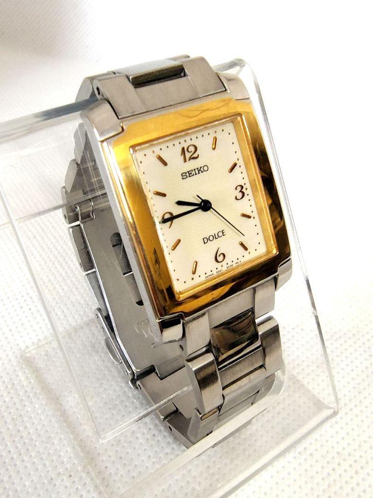 [USED] Rare Seiko Dolce Vintage Unisex Watch with an Annual Accuracy of 10 Seconds