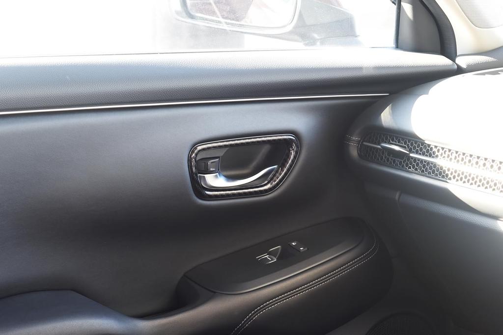 Панель накладки двери серии SecondStage Honda RZ в стиле цифрового карбона H093DCB ZR-V Переключатель,