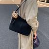 Retro Commuter Messenger Bag 2025 Autumn New Fashion Versatile Casual Large Capacity Shoulder Bag Foreign Tote Bag
