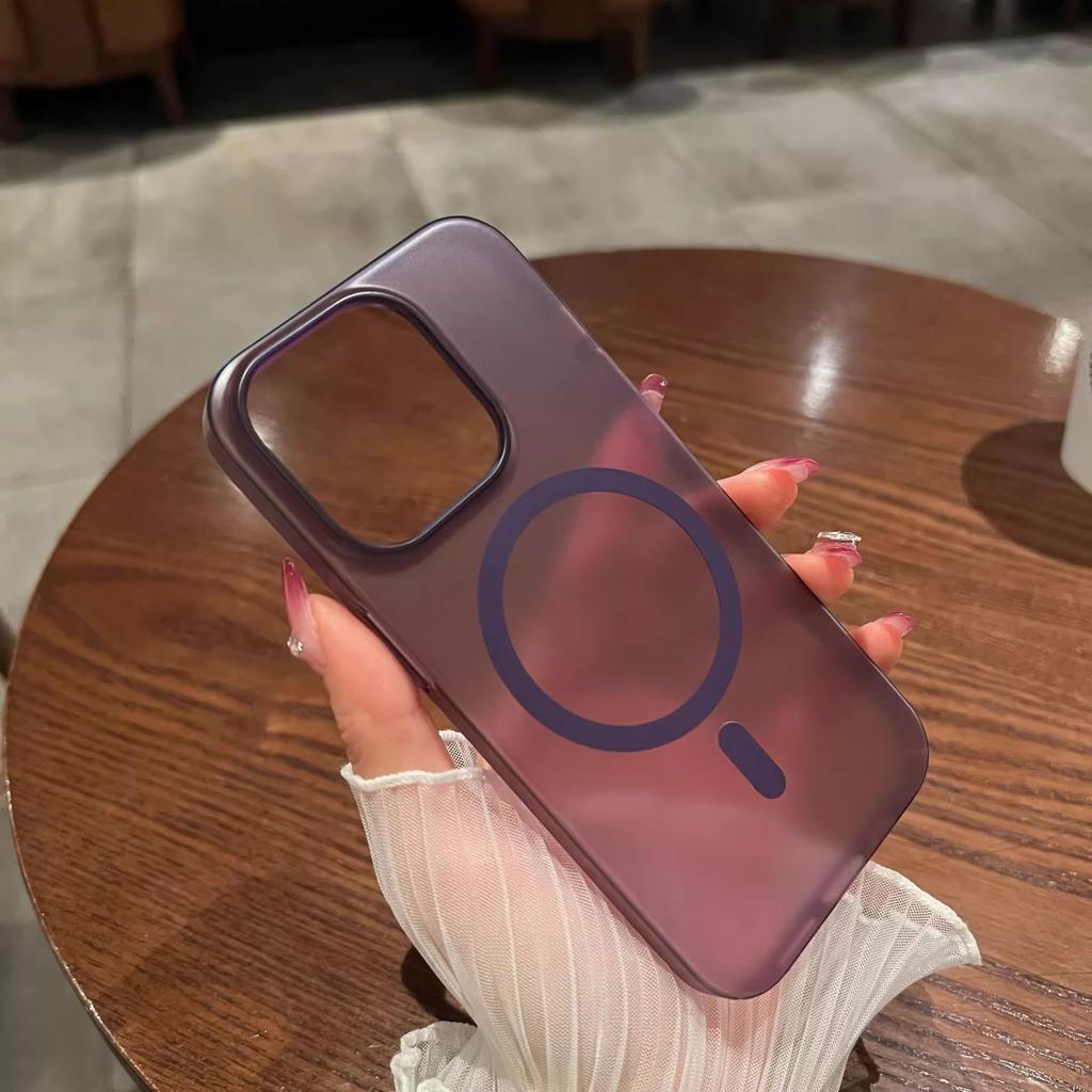 Подходит для Apple 17 Магнитный чехол для телефона Ледяной туман ПК Ультратонкий Матовый Iphone16 Ощущение кожи 15 Чехол для защиты от падений 14