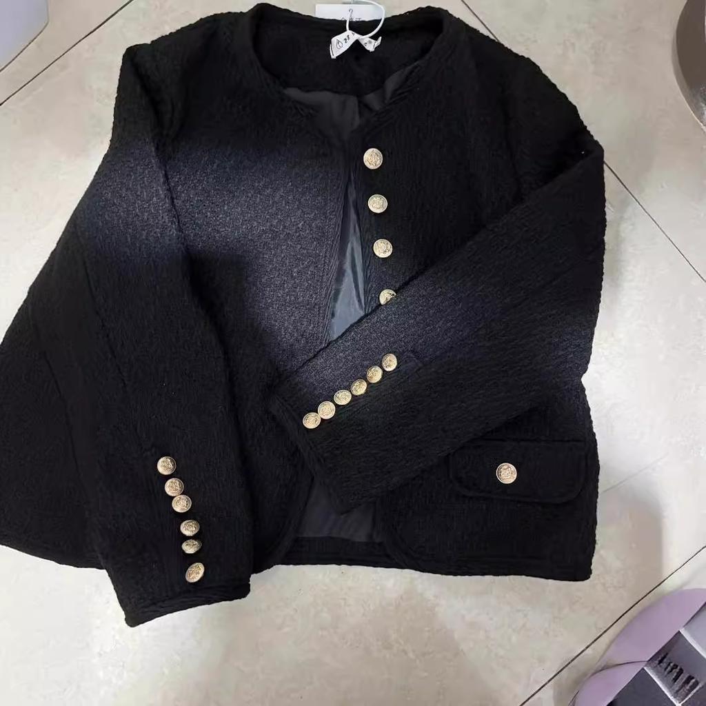 Новый осенний черный французский черный золотой короткий маленький аромат ретро твидовый пиджак для женщин