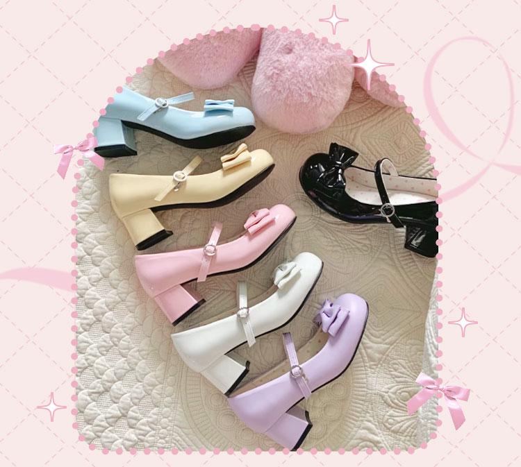 [В наличии] Милые туфли в стиле Лолиты на среднем каблуке с бантом в форме сердца и узором из вьющихся цветов