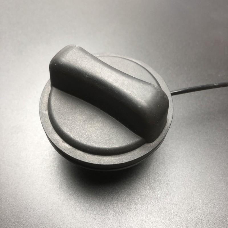For NISSAN TIIDA LIVINA ALTIMA SYLPHY SUNNY QASHQAI X-TRAIL Fuel Tank Cap Fuel Filler Inner Cover