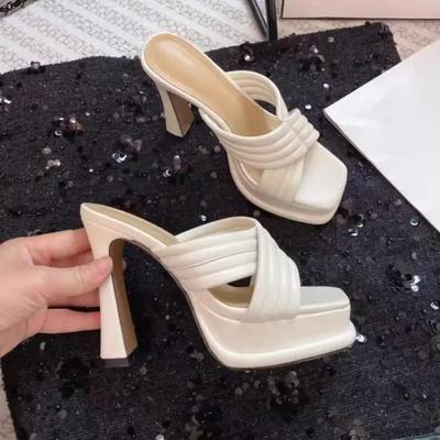 Модные летние босоножки на высоком каблуке, женские черные водонепроницаемые сабо на платформе, универсальные элегантные туфли на тонком каблуке-шпильке