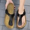 New Fashion High Quality Breathable Lightweight Outdoor Shoes Hollow Out Antiskid Soft Bottom Flat Designer Slides Beach Shoes