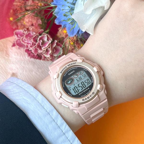 Casio Женские цифровые часы с радиосинхронизацией на солнечной батарее для круглого лица, резиновый ремешок Bgr 3003nc 4