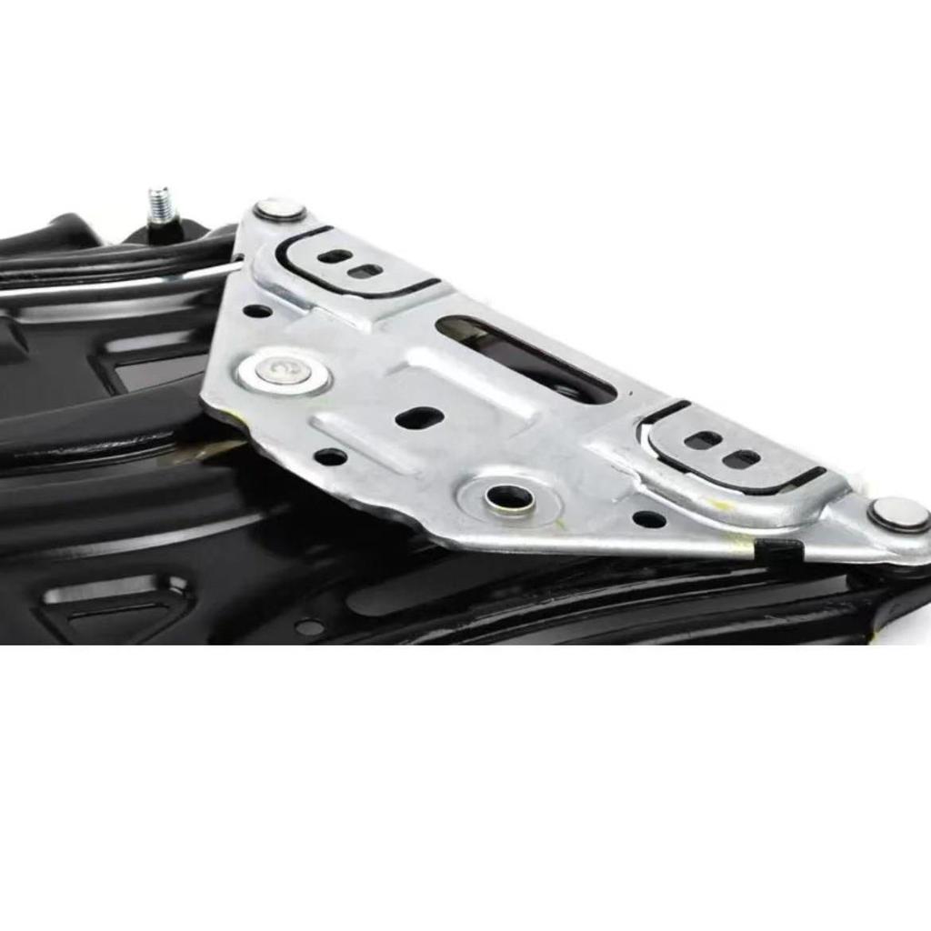 Самый продаваемый кронштейн стеклоподъемника для BMW 3 серии E46 Кабриолет (2000-2006)