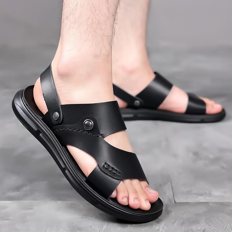 Fashion Men's Leather Sandals Summer Men's Slippers Outdoor Non-slip Beach Sandals Handmade Leather Men Shoes Fashion