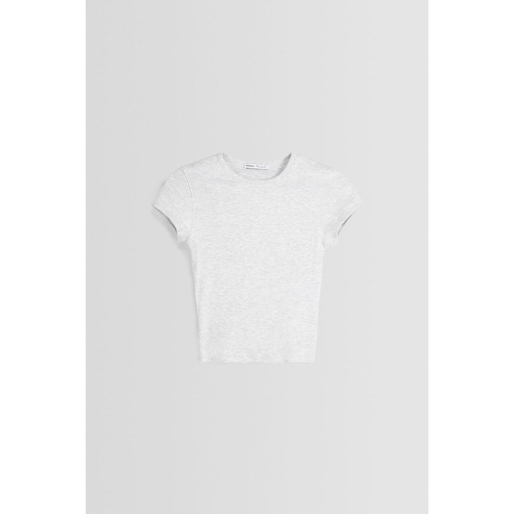 Футболка с коротким рукавом и круглым вырезом