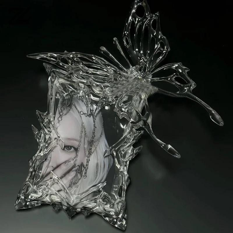 Эстетичный 3D прозрачный держатель для фотокарточек с бабочкой K-pop Маленький защитный чехол для карт Чехол-витрина для карт Продвинутое чувство Чехол для карт