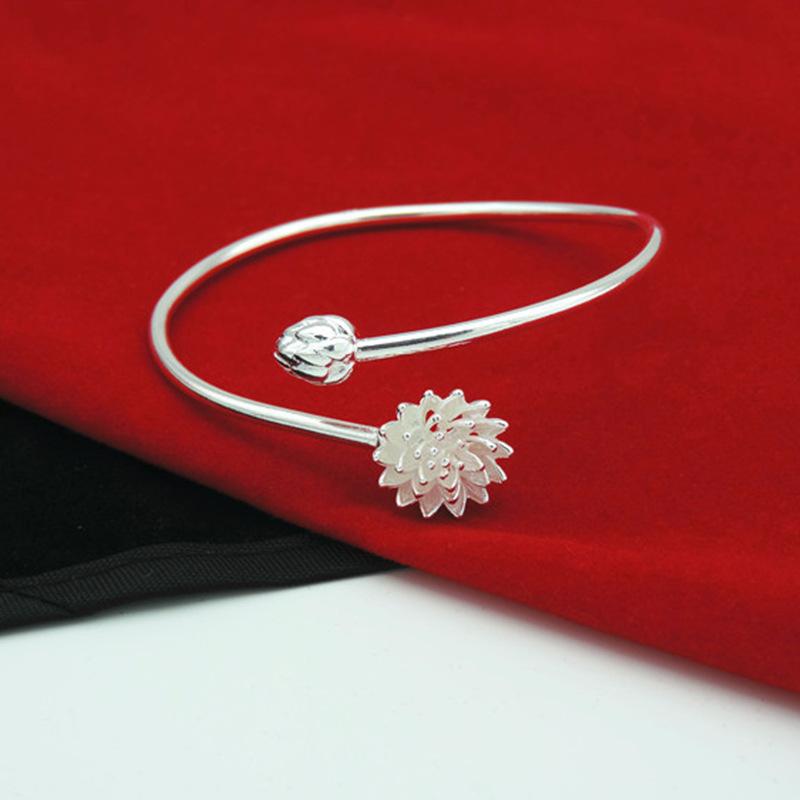 Lotus Bracelet Women's Silver Line Flower Simple Smooth Buckle Silver Plated Bracelet Ethnic Style Silver Ornament