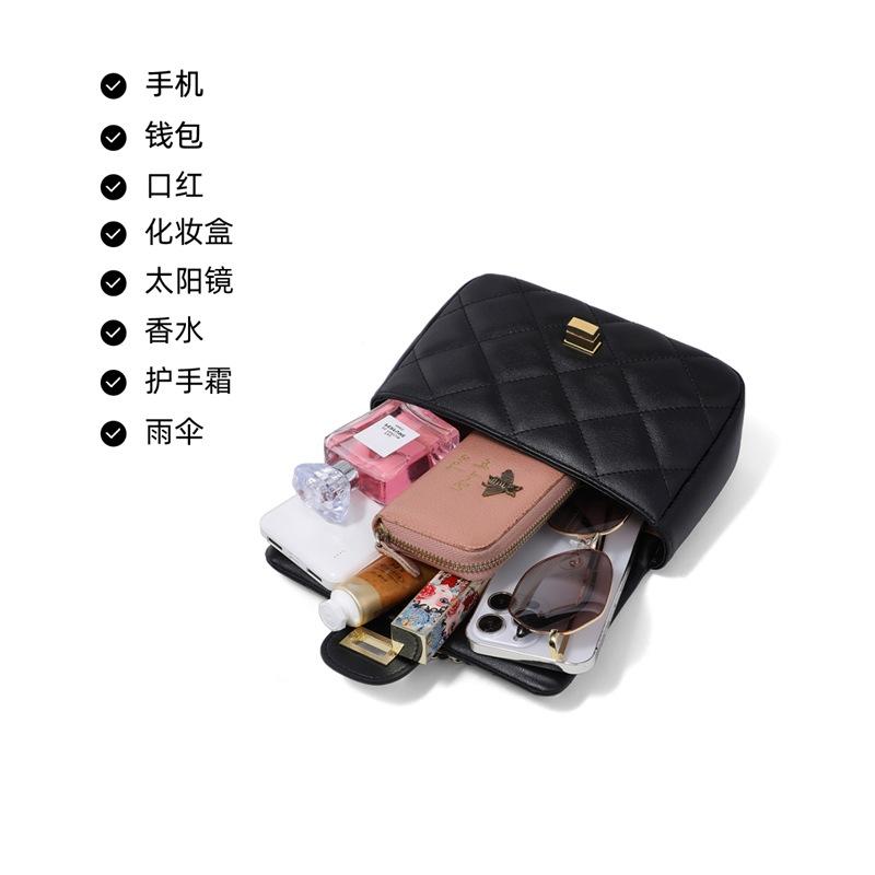 Versatile fashion small square bag, foreign style messenger bag, high-end sense small fragrant style diamond chain