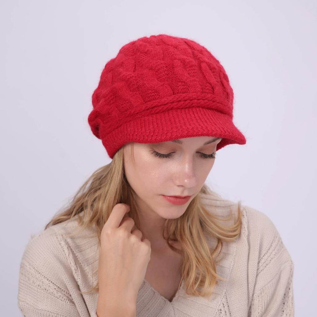 Women's Winter Cable Knit Hat with Fleece Lining, Fashion Beret & Peaked Cap Style, Thickened Warm Beanie for Cold Weather