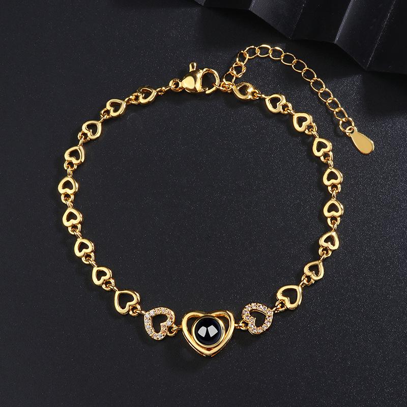 Heart-Shaped Projection Bracelet for Women - Customizable High-Definition Black and White Photo Charm