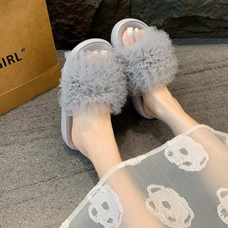 Мода 2025 Новые женские плюшевые тапочки Модные пушистые легкие шлепанцы Домашняя обувь с открытым носком Обувь для гостиной Модные сексуальные шлепанцы