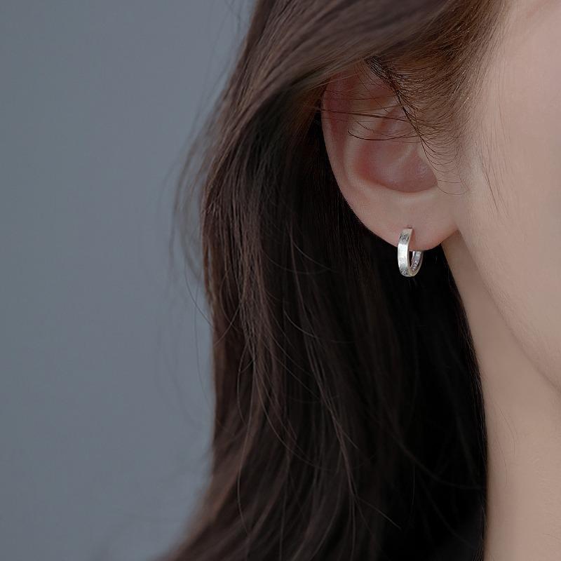 Plain Ring Ear Buckle Brushed Round Earrings Geometric Ins Wind Ears Captive Ear Pierced Ear Jewelry