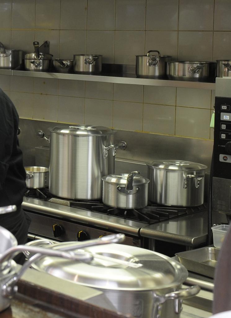 EBM Aluminum Professional Chef Deep One Hand Pot 24cm (with Scale)