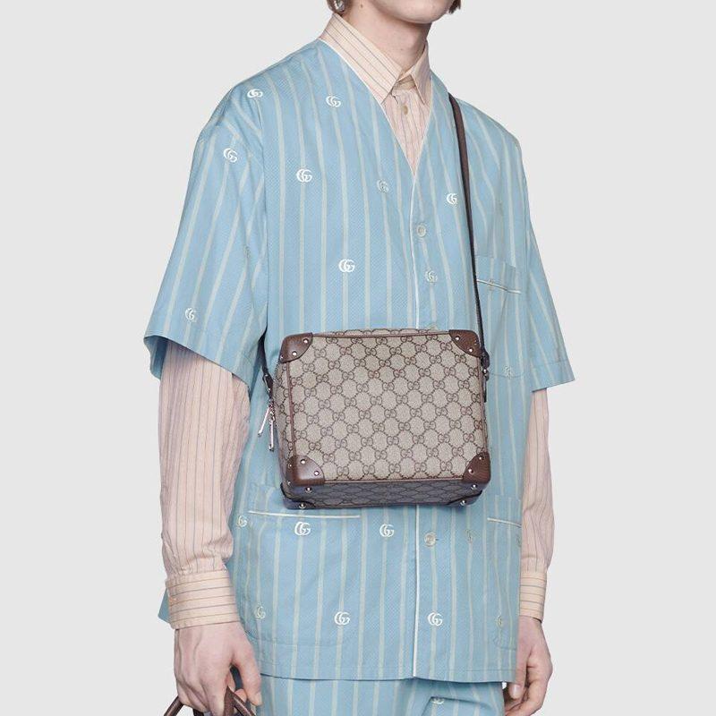 Gucci Рубашки Мужские Синие V-образный вырез Умеренный Другое 618919-ZAEQH-4234