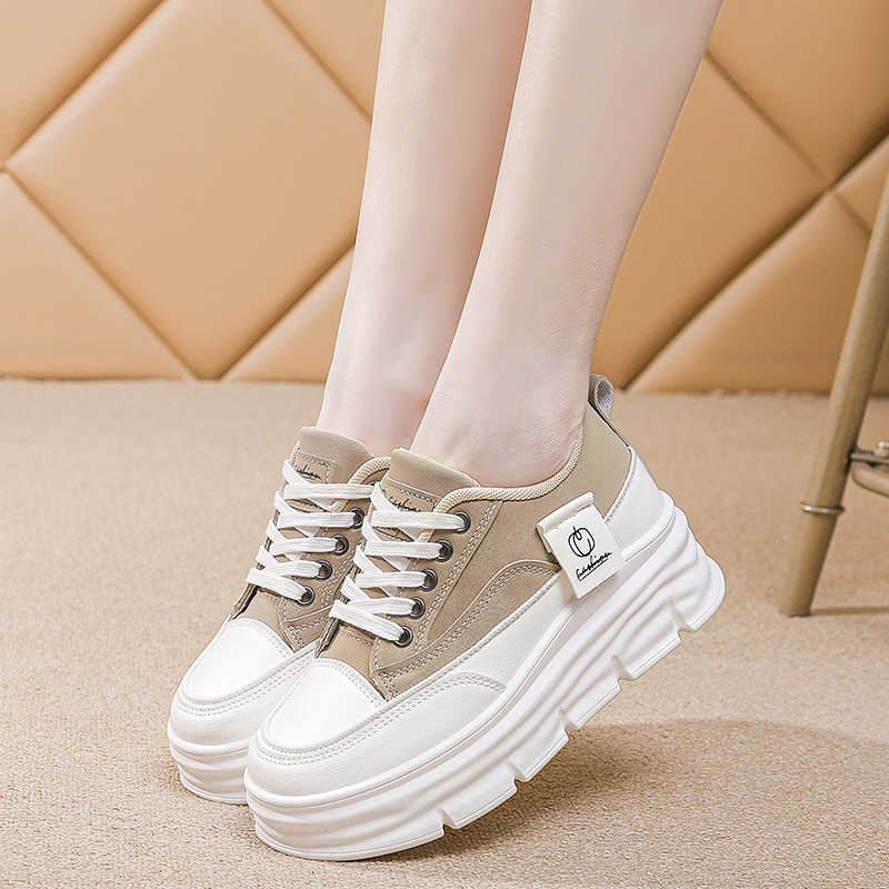 In The Forest Platform Ladies Boot Luxury Shoes A Luxury High Top Sneakers Woman Sports Athlete Athlete Nice Trnis