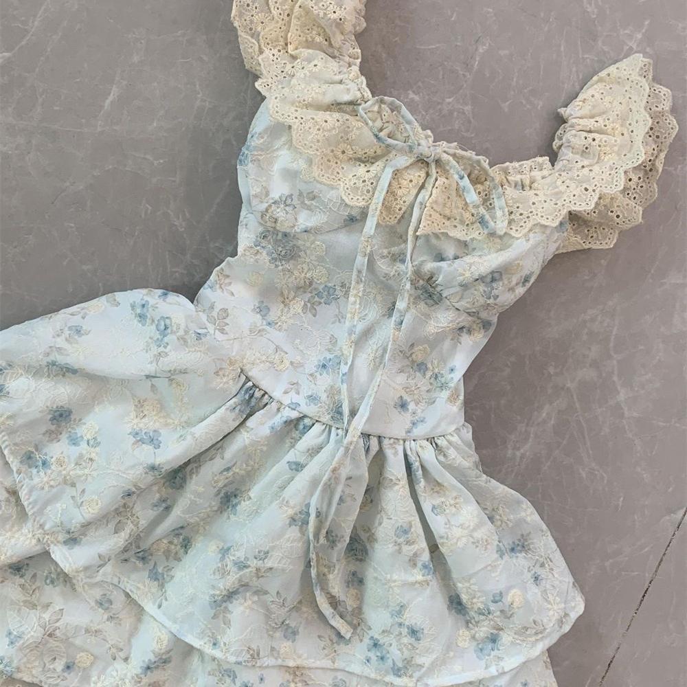 Первая любовь в девичьей моде: платье с цветочным принтом и рукавами в стиле Сяофэй, летнее платье принцессы с легким ветерком и пышной юбкой.