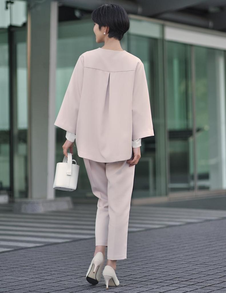 Церемония Костюм Мама Костюм Пиджак Брюки Настройка Церемония Выпускной Мать Зачисление Выпускной Выпускной Церемония Ансамбль Бежевый [БОЛЬШЕ AUNI] Женский