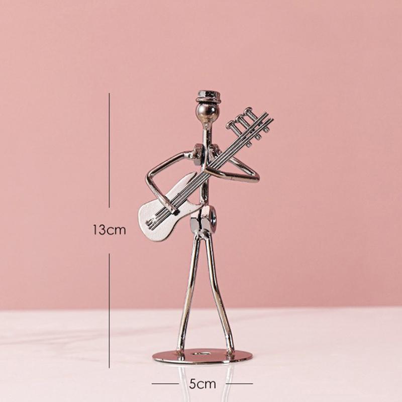 Металлический музыкант, гитарист, статуя, музыкальный инструмент, маленькое железо, искусство, коллекционная кафе, офис, книжная полка, украшение статуэтки для дома