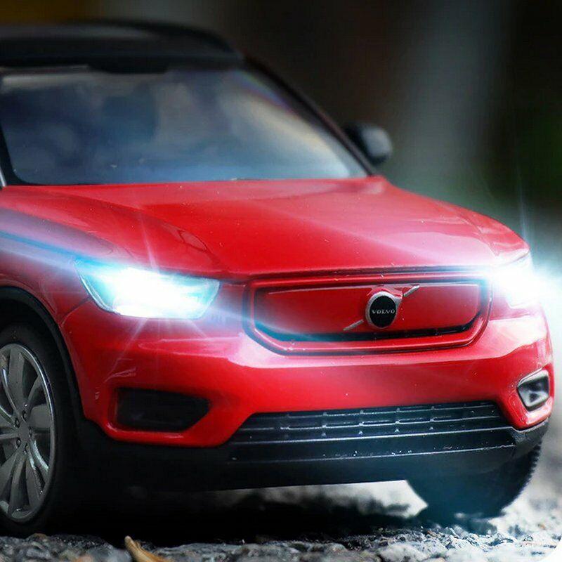 1/32 сплав Volvo XC40 внедорожник внедорожный литой под давлением модель игрушечных машинок звук свет откатной автомобиль игрушечные лошадки