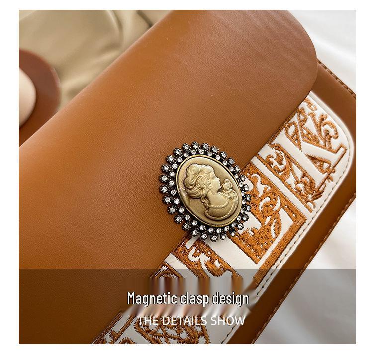 Chic Women's Crossbody Bag - Versatile Square Shoulder Bag with Chain for Autumn