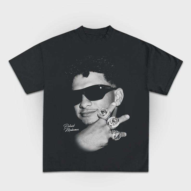 Patrick Mahomes Retro Shirt, 90s Bootleg Tee, Vintage Mahomes T-shirt, Chiefs Fan Gift T-shirt Streetwear Trendy Cotton Oversized Unisex