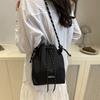 Fashion Bucket Bag Women's New Large-capacity Niche Design Commuter Versatile Drawstring Bag Shoulder Messenger Bag