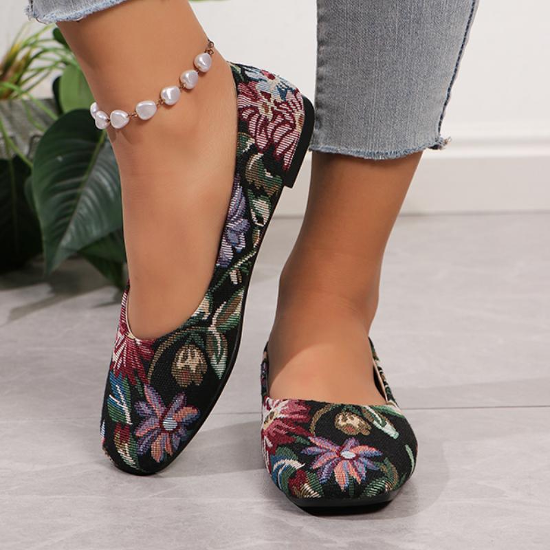 Fashion Shoes Woman 2024 Casual Female Sneakers Low Heels Slip-on Flats Dointed Toe Shallow Mouth New Cute Slip On Dress Summer