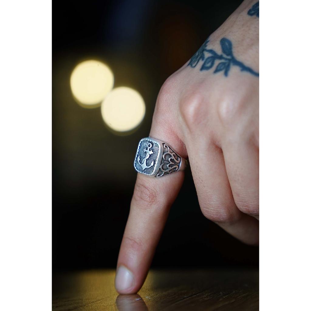 Регулируемое мужское посеребренное кольцо Capa Model