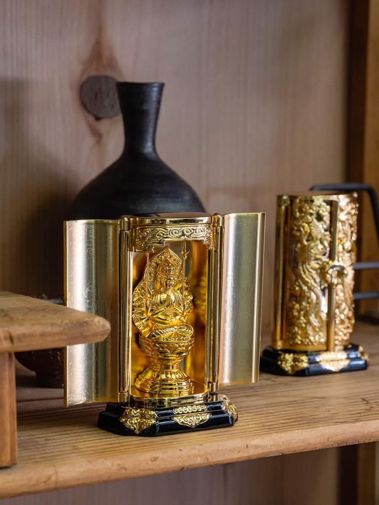 Buddha Statue Senju Kannon Bodhisattva with Zushi Buddhist Keiaki Watanabe In the Year of the Twelve Zodiac Guardian Zodiac Zodiac Takaoka Copperware