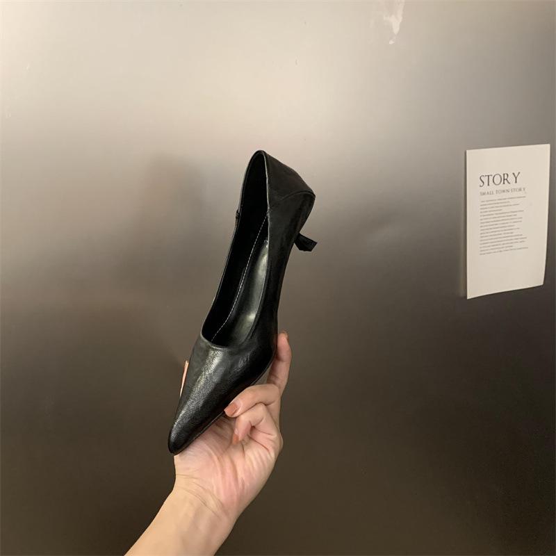 2025 новые туфли с заостренным носком и неглубоким ртом на высоком каблуке с леопардовым принтом, модные универсальные туфли для поездок на работу на низком каблуке с рисунком «котенок» и одинарные туфли