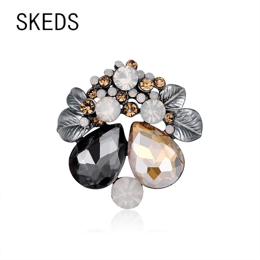 SKEDS Изысканная женская брошь-бутоньерка с цветами и стразами, высококачественная декоративная булавка-значок, роскошные кристаллические булавки-значки для вечеринки