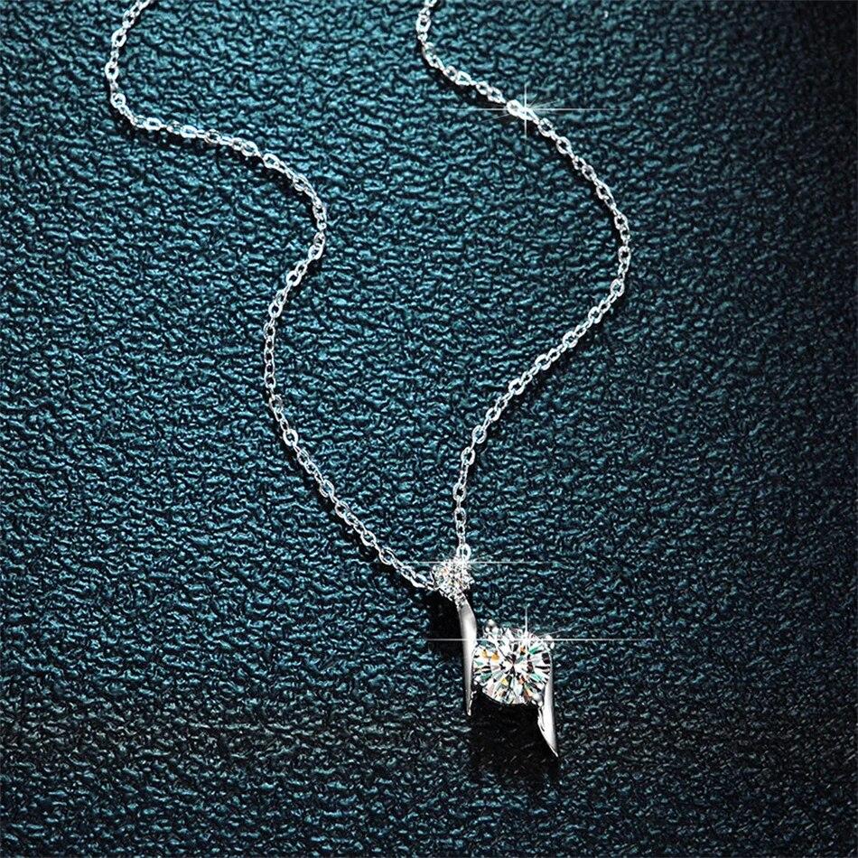 D Color 1 Ct Moissanite S925 Sterling Silver Lightning Shape Unique Pendant Necklace Women's Banquet Fine Jewelry