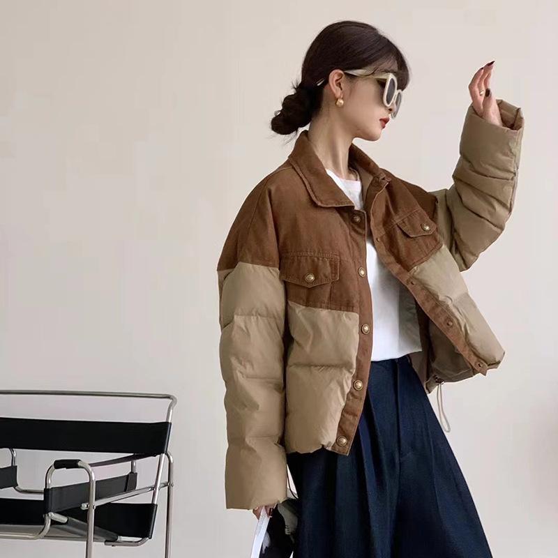 Поддельный двухкомпонентный джинсовый пуховик женский зимняя мода 2024 года дизайн чувство сращивания тренд теплая белая утиная пуховая куртка взрыв