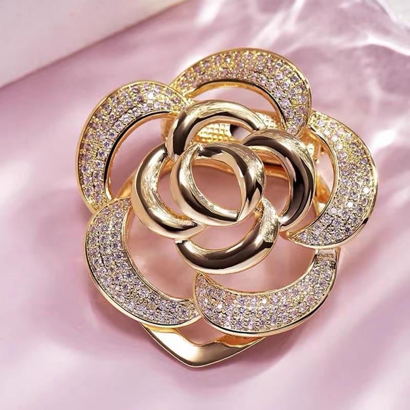 High-End Dual-Purpose Flower Brooch & Scarf Buckle Corsage Pin