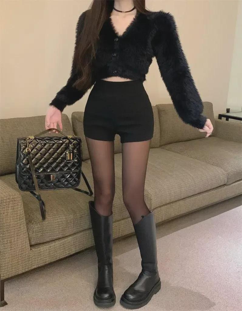 High Waist Black Velvet Shorts for Autumn/Winter - Petite Hot Girl Style