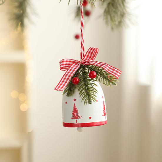 Rustic Christmas Bell Ornaments with Artificial Pine And Red Berries Vintage Metal Jingle Bells Hanging Decoration for Tree Door Wall