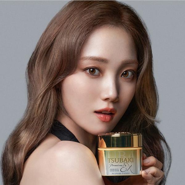 Tsubaki Премиальная восстанавливающая маска EX 180 г ИЛИ 180 г+150 г рефилл с помпой (4 варианта)