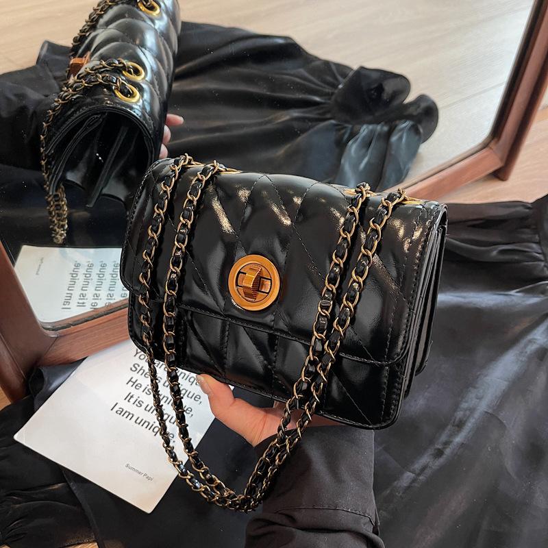 Сумка-цепочка ромбовидной формы женская новая популярная универсальная на плечо, мессенджер, высококлассная дорожная маленькая квадратная сумка