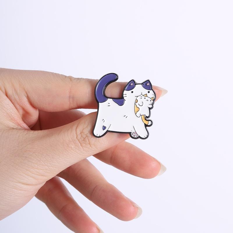 Mommy Cats Enamel Pins Cartoon Kitten Baby Animal Brooches Lapel Badge Cute Sweet Pet Jewelry Gift for Friends