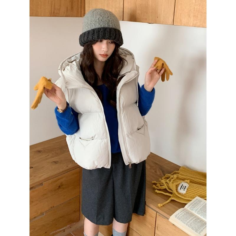 Маленький свободный короткий милый пуховый хлопковый жилет с капюшоном женский осенне-зимний новый пуховый хлопковый жилет