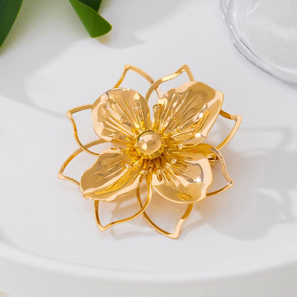 Модные броши для женских украшений